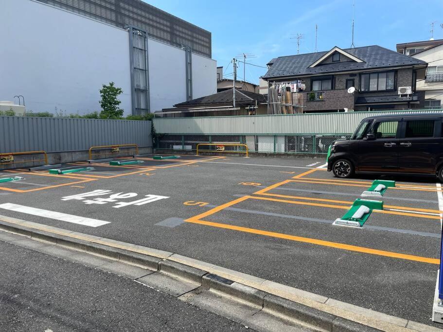 Tommy's House 東京都内では貴重な無料駐車場付で大地震でも安心の新しい家 東京都