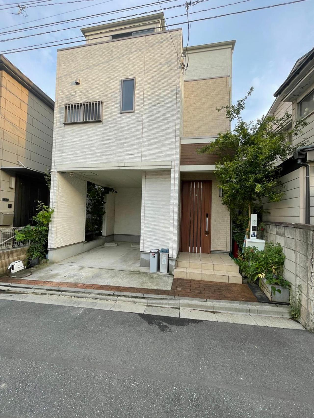 度假居 Tommy's House 東京都内では貴重な無料駐車場付で大地震でも安心の新しい家 *